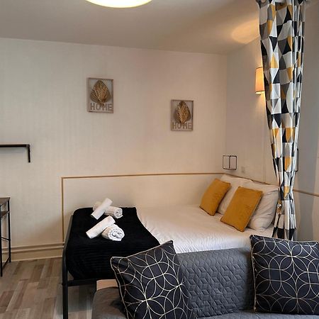 Orleans Centre Proche Gare - Appartement Fonctionnel Residence Calme Parking Prive Gratuit - Le Central Elegance Eksteriør bilde