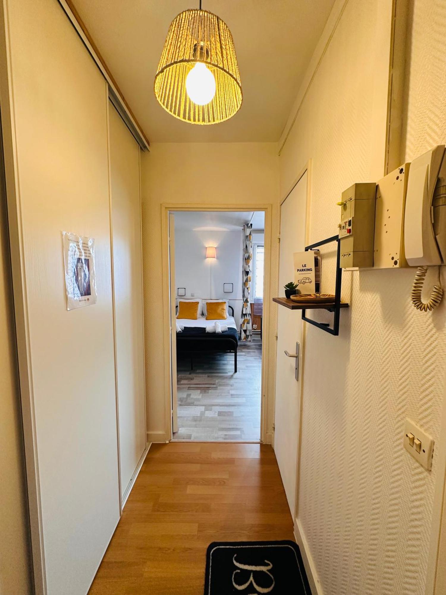 Orleans Centre Proche Gare - Appartement Fonctionnel Residence Calme Parking Prive Gratuit - Le Central Elegance Eksteriør bilde